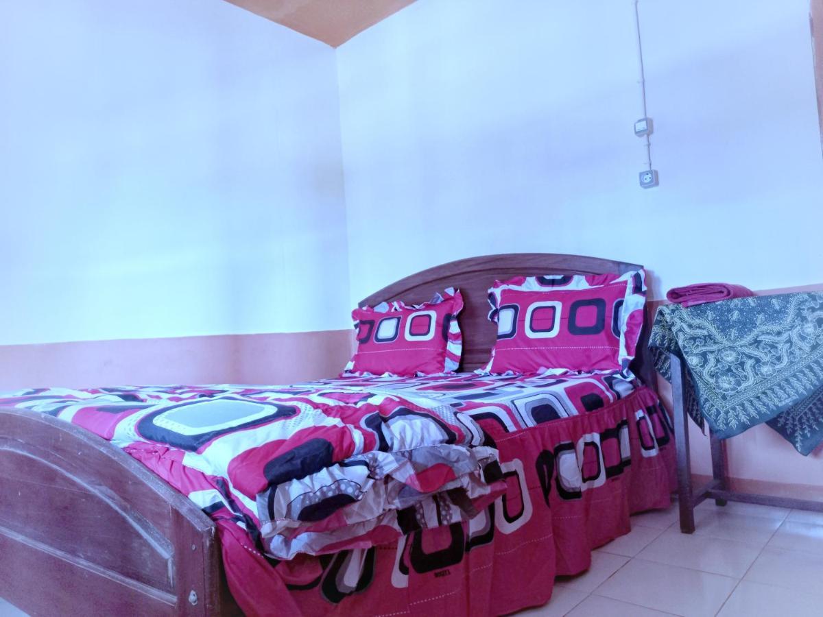 Sun Rice Homestay Ruteng Camera foto