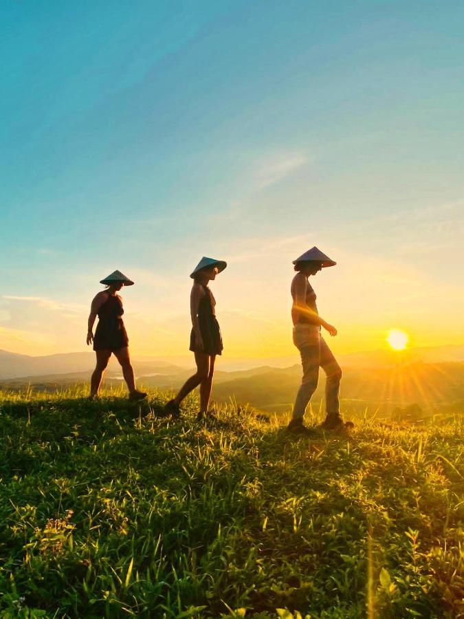 Sun Rice Homestay Ruteng Esterno foto