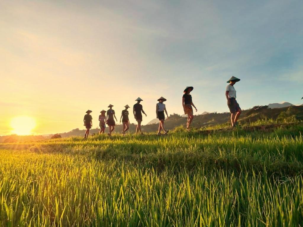 Sun Rice Homestay Ruteng Esterno foto