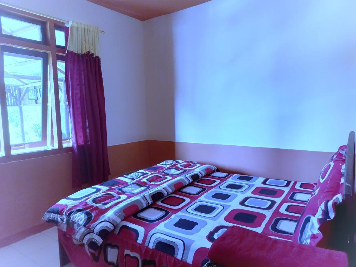 Sun Rice Homestay Ruteng Camera foto