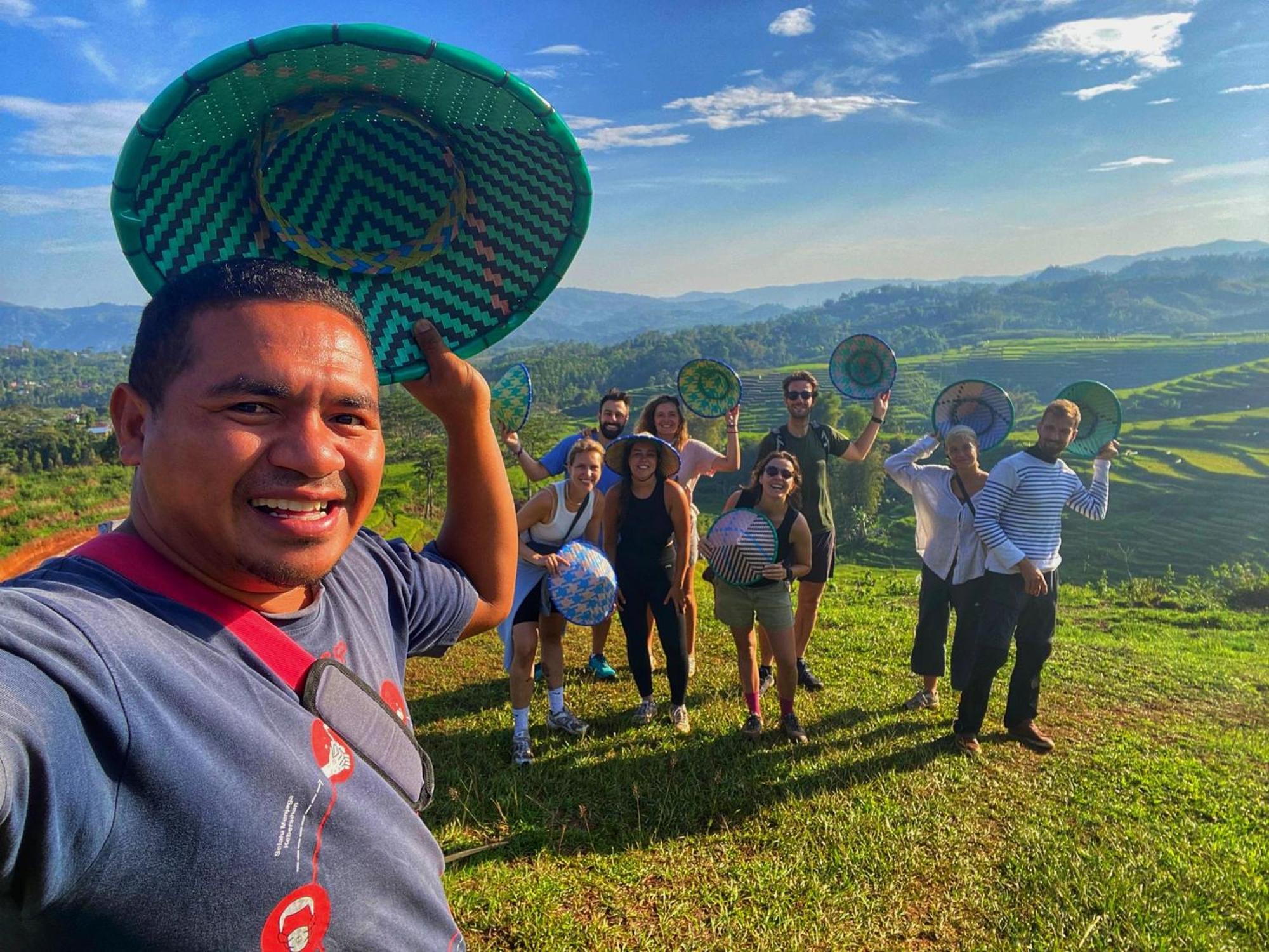 Sun Rice Homestay Ruteng Esterno foto